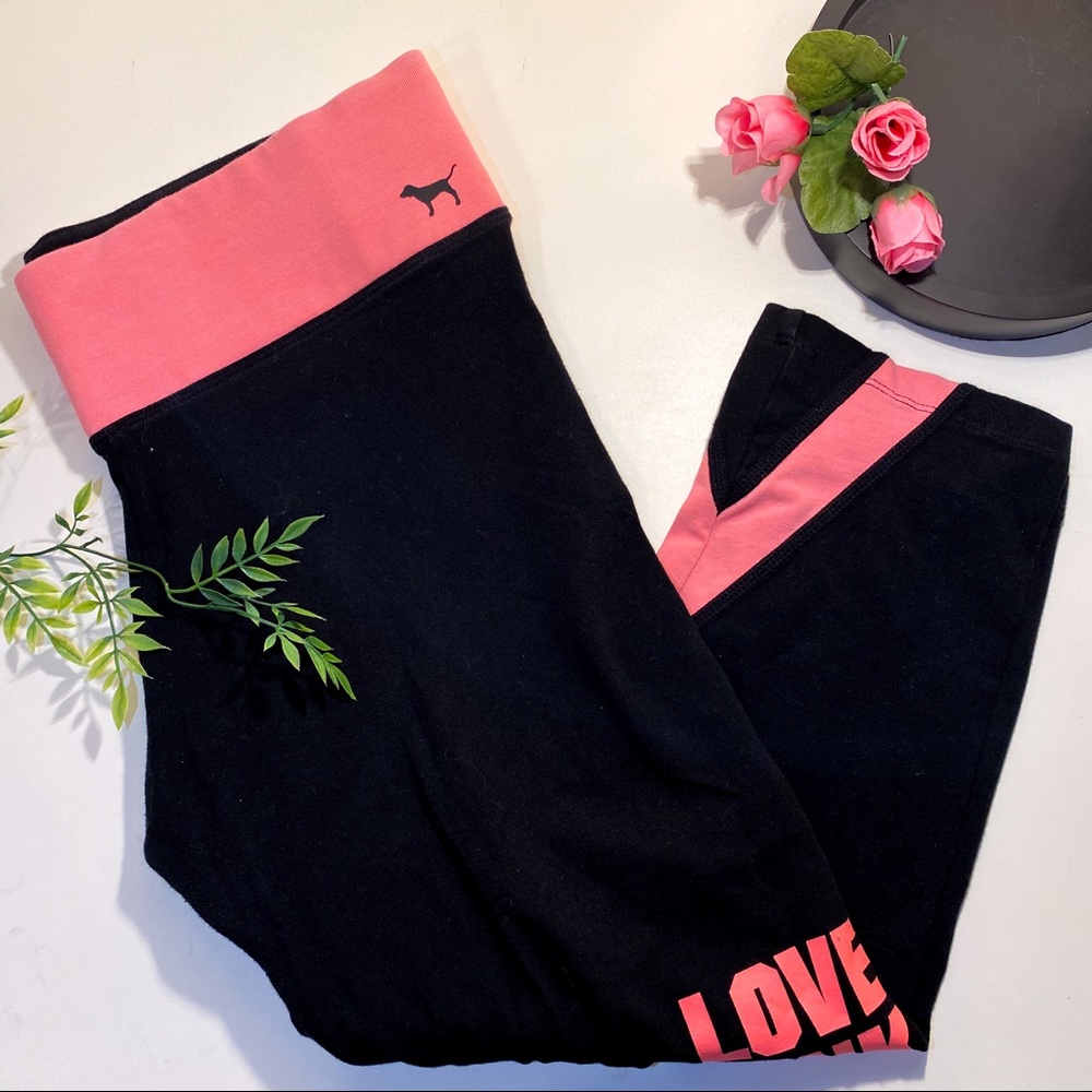 🦋 Cropped PINK yoga pants 🦋